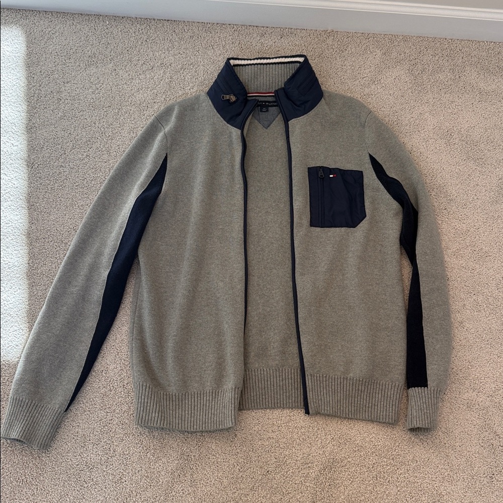 Tommy Hilfiger Sweater Jacket - Men’s small - Picture 3 of 7